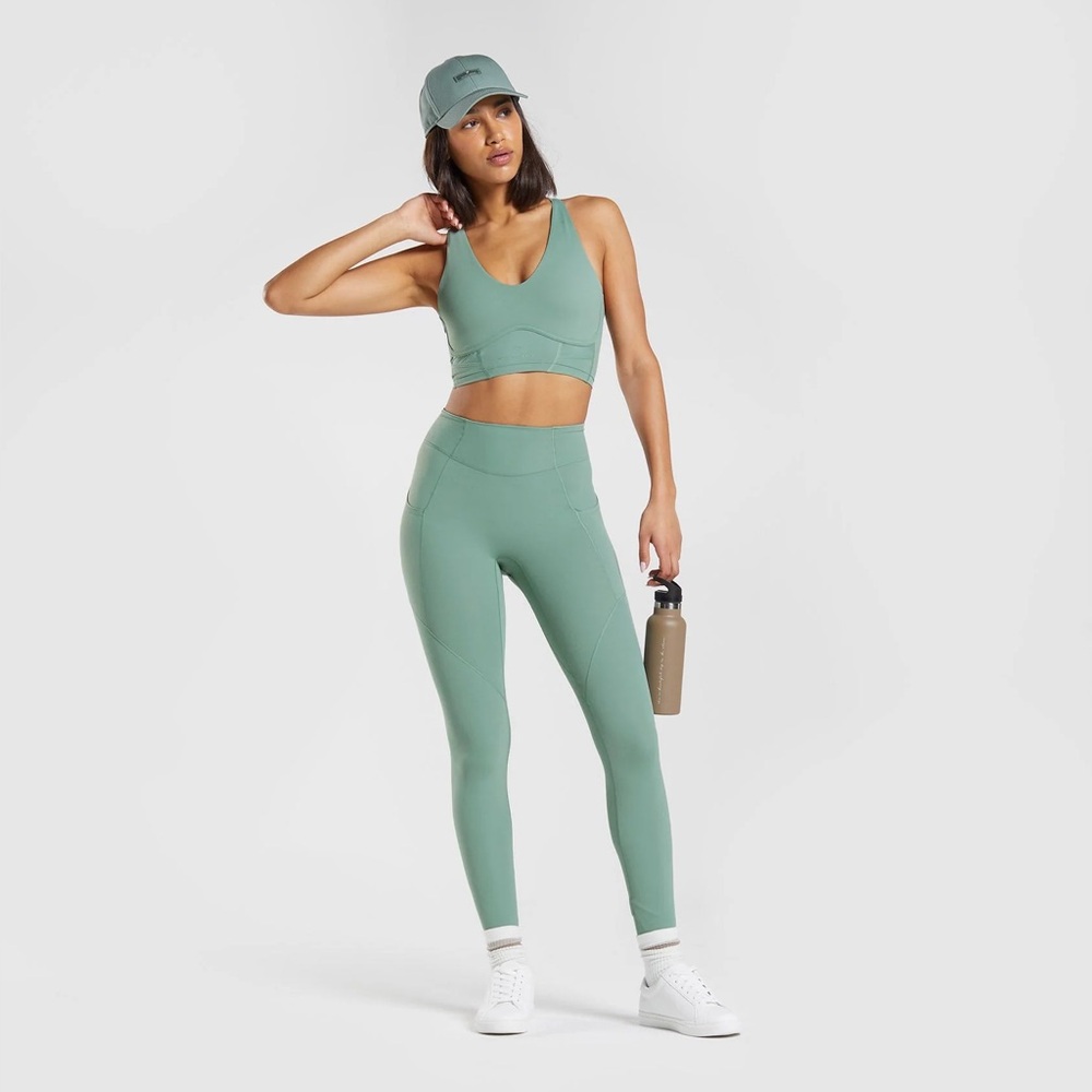 Gymshark SET | Whitney Simmons Leaf Green Leggings + Longline Sports Bra